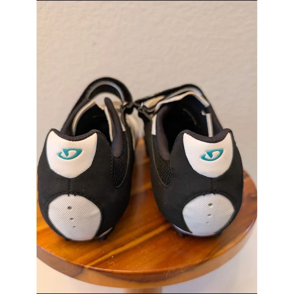 Giro‎ Riela Mens Mountain Bike Shoes White Black Cyan SPD Cleat Size 42 US 9.75